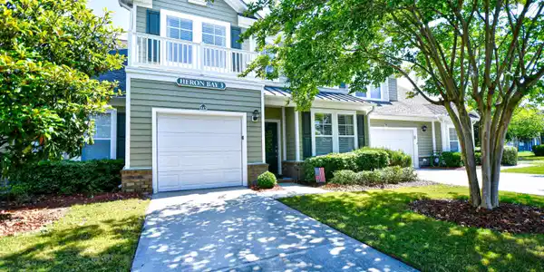 6172 Catalina Dr.