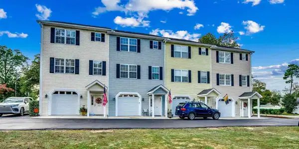 2428 Little River Neck Rd.