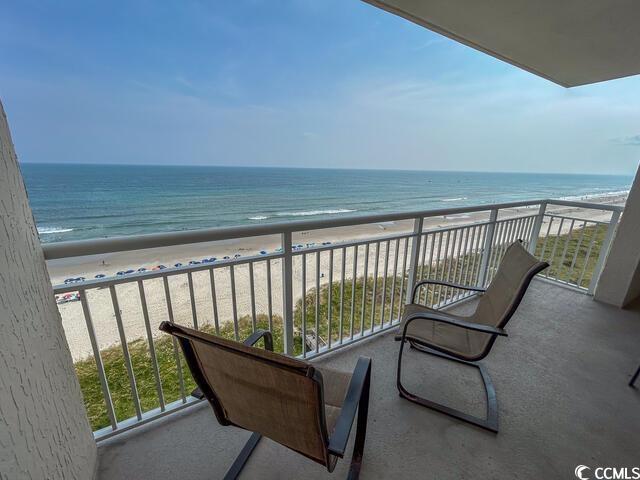 Image 3: Balcony with a water view and a beach view Image 3: Balcony with a water view and a beach view