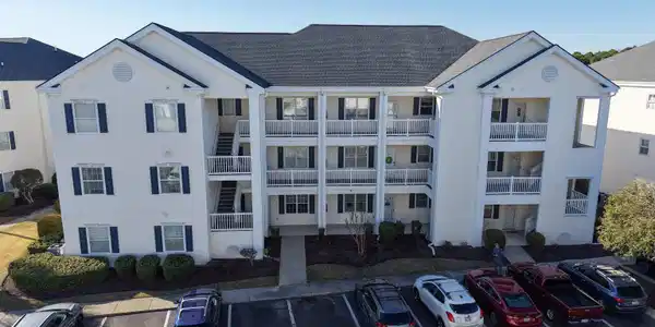 901 West Port Dr.