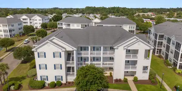 901 W Port Dr.