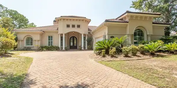 7524 Ventura Ct.