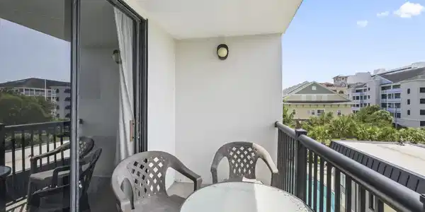 Image 4 Image 4