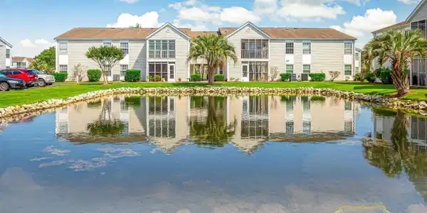 2257 Huntingdon Dr.
