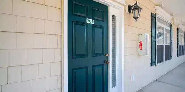 Image 4 Image 4