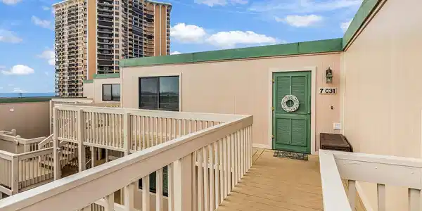 9661 Shore Dr.