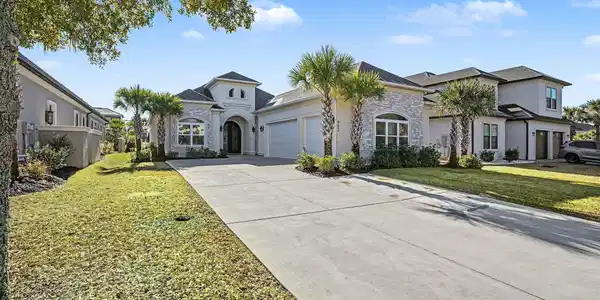 902 Shipmaster Ave.