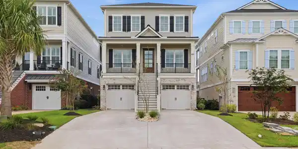 401 Saint Julian Ln.