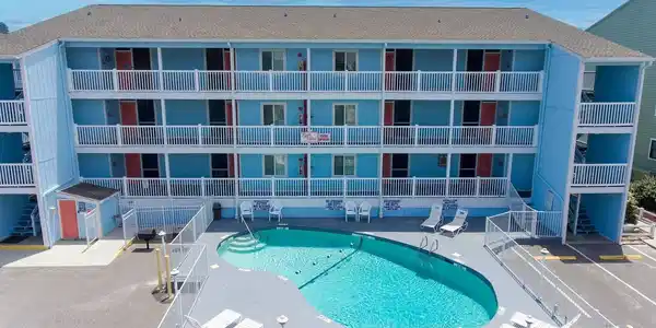 805 S Ocean Blvd.