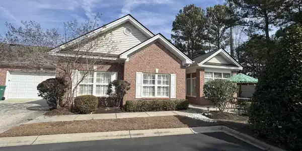 2017 Rimsdale Dr.