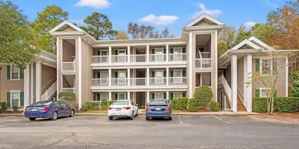 1135 Blue Stem Dr.