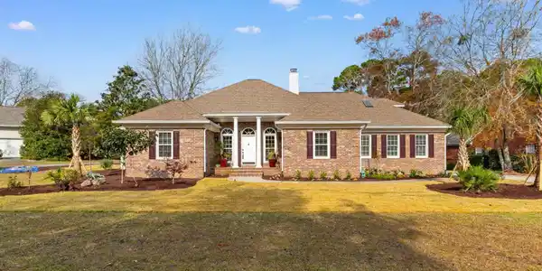 2161 N Berwick Dr.