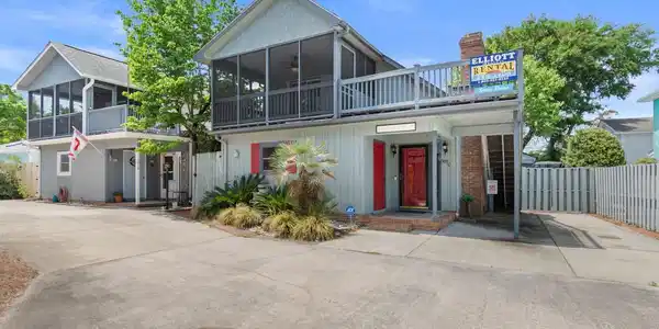 507-C 2nd Ave. N