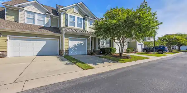 6172 Catalina Dr.