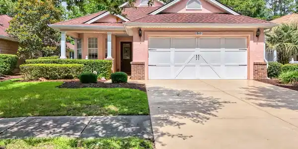 845 LaQuinta Loop