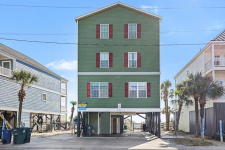 3206 N Ocean Blvd.