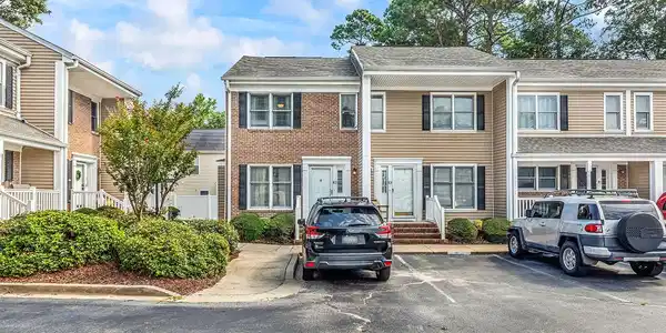 6702 Jefferson Pl.