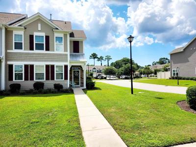 516 Papyrus Circle