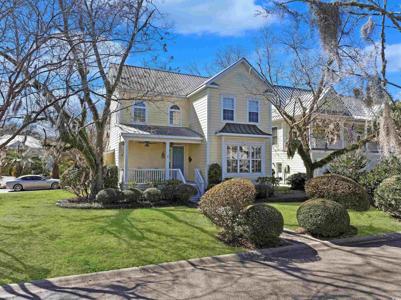 10 Orchard Ave.