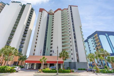 2700 N Ocean Blvd.