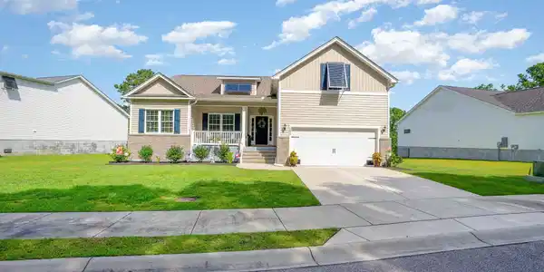 2823 Grassland Ln.