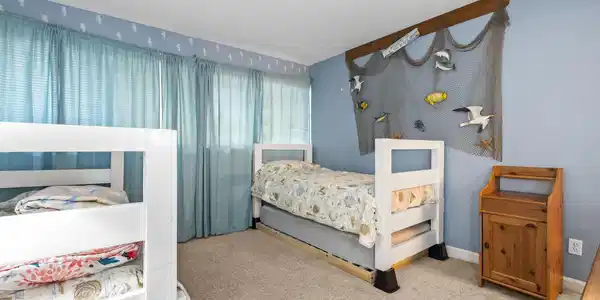 Image 4 Image 4