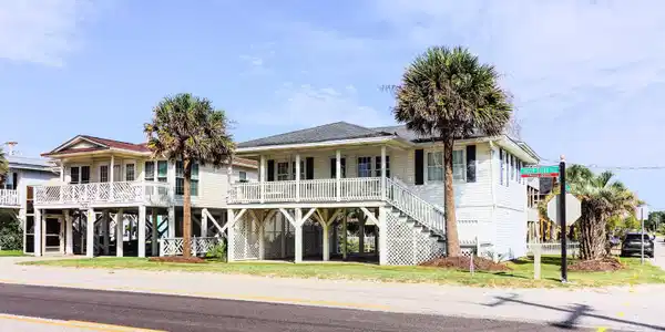 2907 N Ocean Blvd.