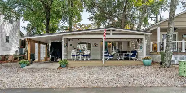 6001-Z70 S Kings Hwy.