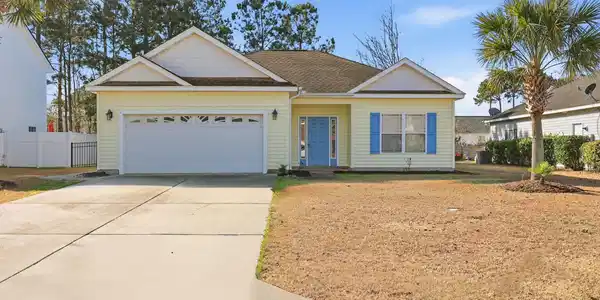 160 Molinia Dr.