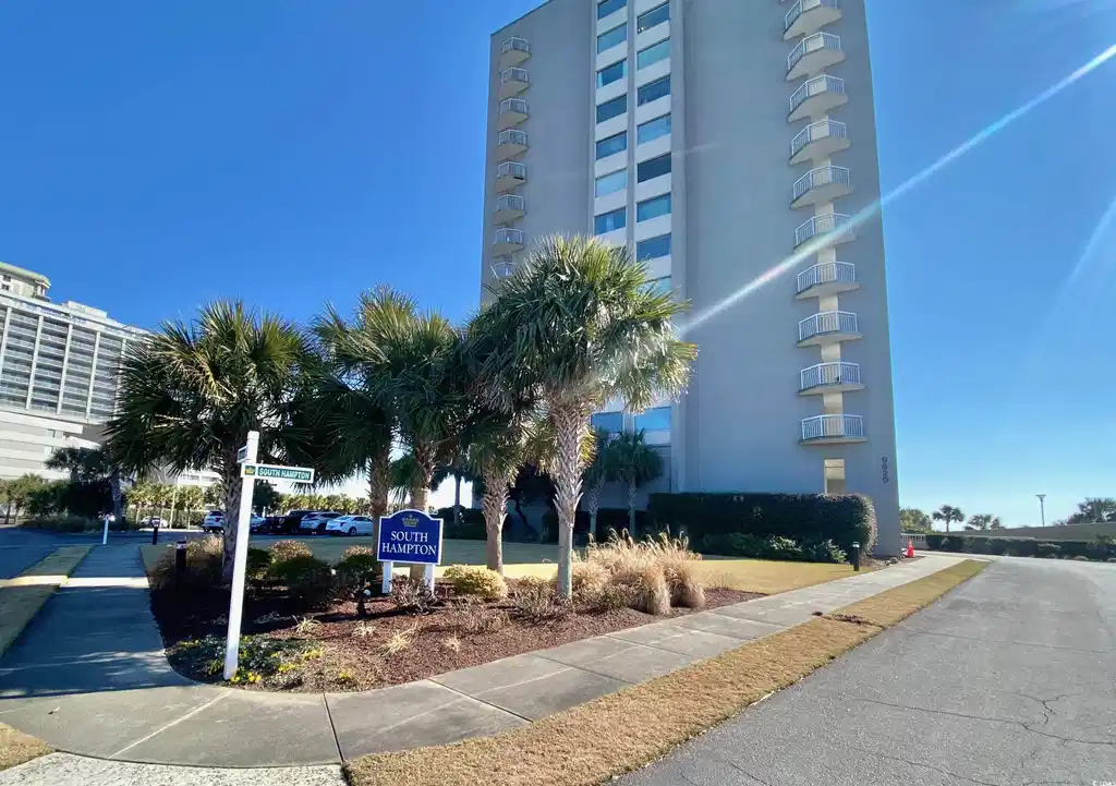 Image 1 Image 1