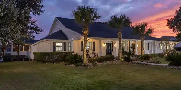 4894 Eastport Blvd.