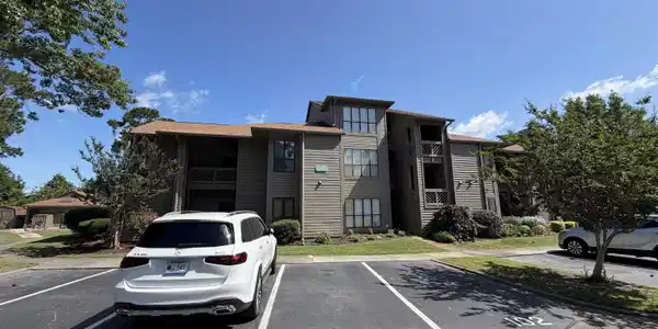104 Indian Wells Ct.