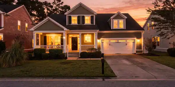 732 Dreamland Dr.