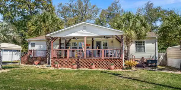 2405 Douglas St.
