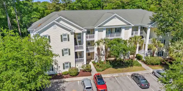 601 Hillside Dr.