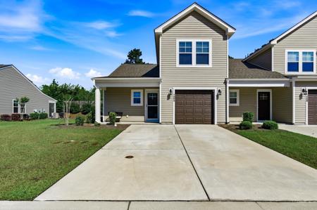 156 Machrie Loop