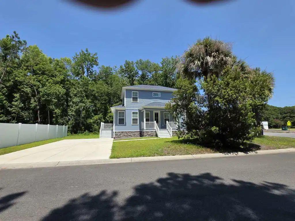 Image 1 Image 1