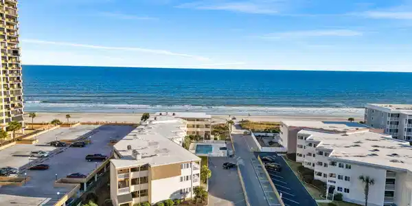 9620 Shore Dr.