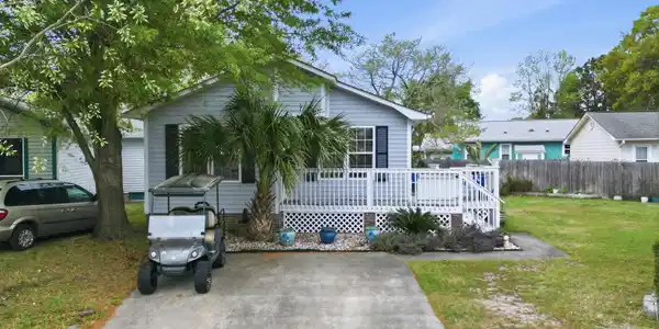 809 Marlin Ct.