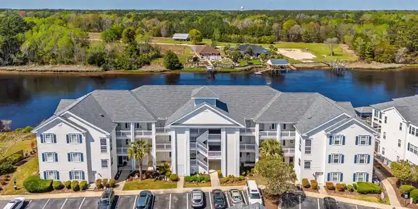 901 West Port Dr.