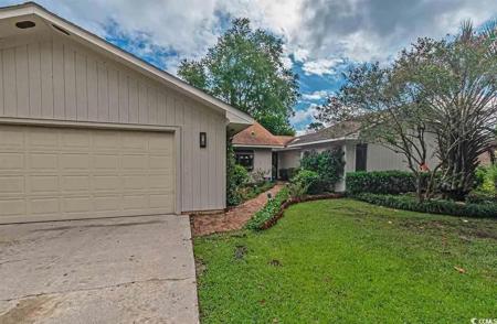 906 Plantation Dr.