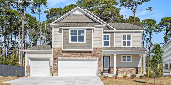 805 Belle Dr.