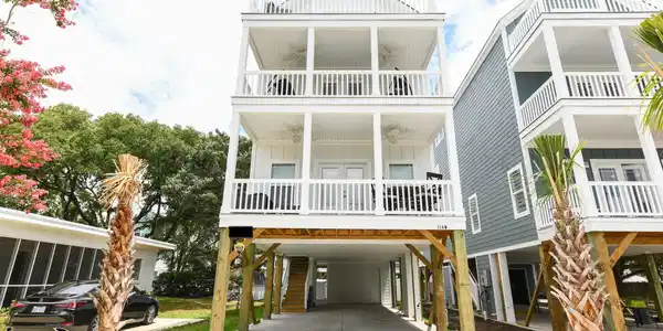 114-B 7th Ave. N
