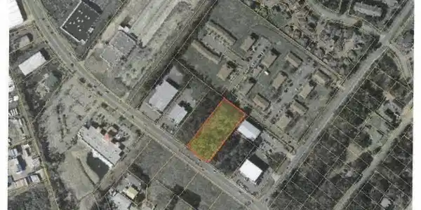 (1.5 Acres) N 10th Ave. N