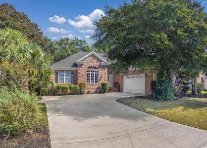 808 East Coast Ln.
