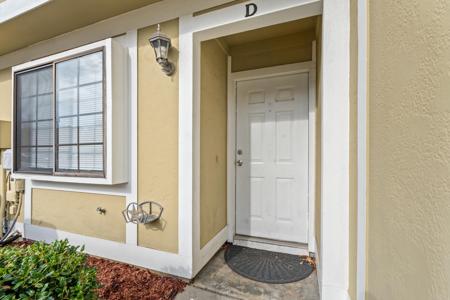 1208 Pinegrove Dr.