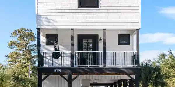 316B Lakeside Dr.
