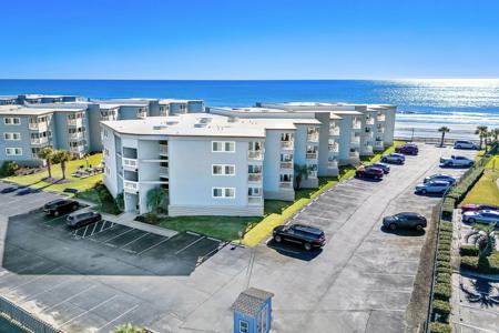 9520 Shore Dr.