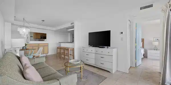 Image 4 Image 4