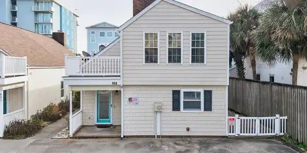 933 Perrin Dr.